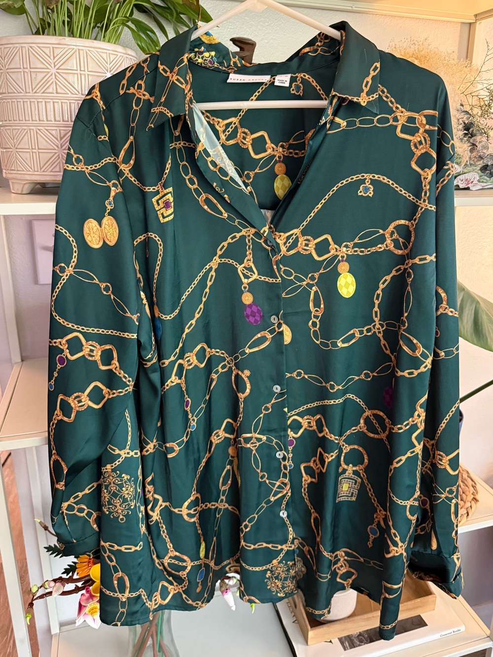 Susan Graver Emerald Green Chain-Print Button Down Blouse